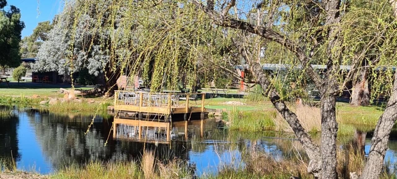 Halls Haven Holiday Units Hotel Halls Gap Exterior photo