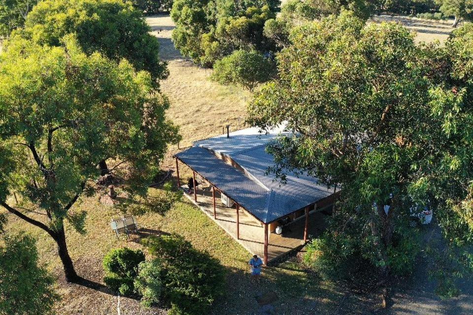 Halls Haven Holiday Units Hotel Halls Gap Exterior photo